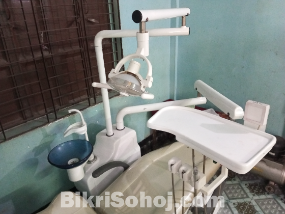 Dental chair